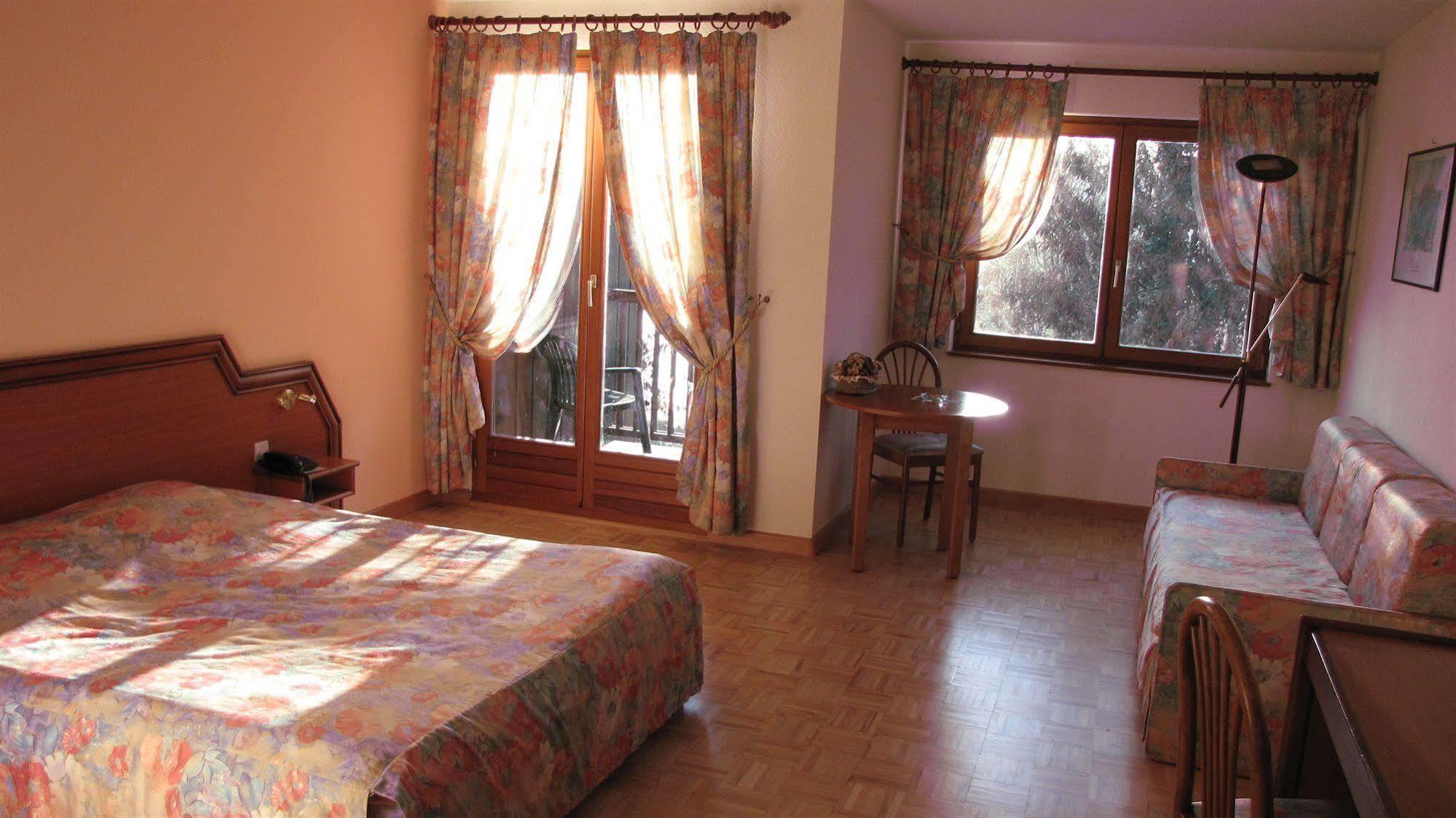 Hotel Le Caballin Vogelgrun Εξωτερικό φωτογραφία